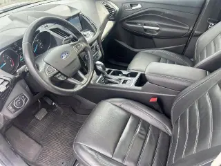 Ford Escape 2019 Titanium 4p SUV
