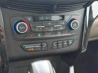 Ford Escape 2019 Titanium 4dr SUV