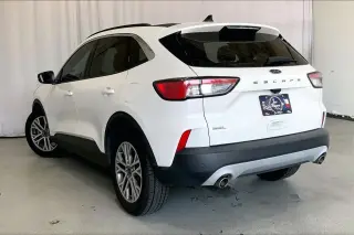 Ford Escape 2022 SEL 4dr SUV