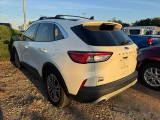 Ford Escape 2022 SEL 4p SUV