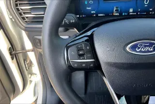Ford Escape Híbrido Enchufable 2025 PHEV SUV de 4 puertas