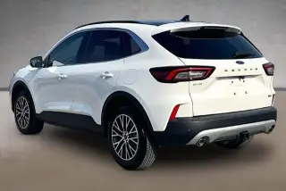 Ford Escape Híbrido Enchufable 2025 PHEV SUV de 4 puertas