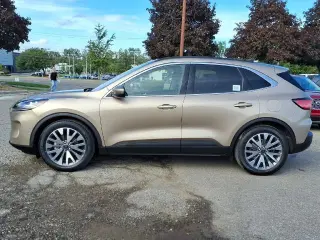Ford Escape Hybrid 2020 Titanium 4dr SUV