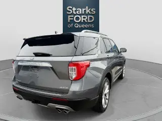 Ford Explorer 2023 AWD Platinum SUV de 4 puertas
