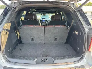 Ford Explorer 2023 AWD Platinum 4dr SUV