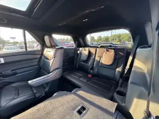 Ford Explorer 2023 AWD Platinum 4dr SUV