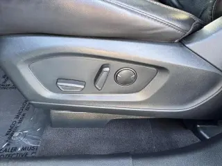 Ford Explorer 2023 AWD Platinum 4dr SUV