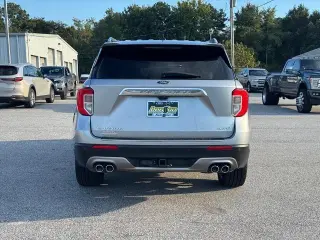 Ford Explorer 2023 AWD Platinum 4dr SUV