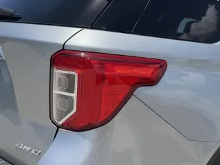 Ford Explorer 2022 AWD Platinum 4dr SUV