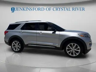 Ford Explorer 2022 AWD Platinum 4dr SUV