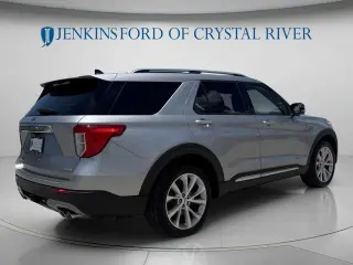 Ford Explorer 2022 AWD Platinum 4dr SUV