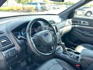 Ford Explorer 2018 AWD Sport 4dr SUV