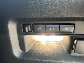 Ford Explorer 2024 AWD ST 4dr SUV