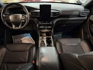 Ford Explorer 2023 AWD ST 4 puertas SUV