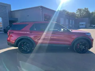 Ford Explorer 2023 AWD ST 4dr SUV