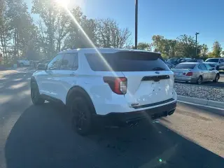 Ford Explorer 2022 AWD ST 4dr SUV