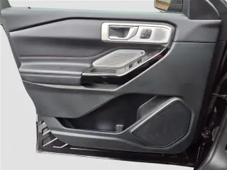Ford Explorer 2024 AWD ST 4p SUV