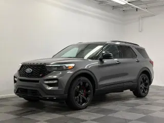 Ford Explorer 2023 AWD ST 4p SV