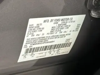 Ford Explorer 2023 AWD ST 4p SV