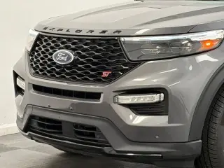 Ford Explorer 2023 AWD ST 4p SV