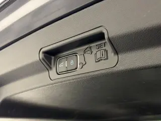 Ford Explorer 2023 AWD ST 4p SV
