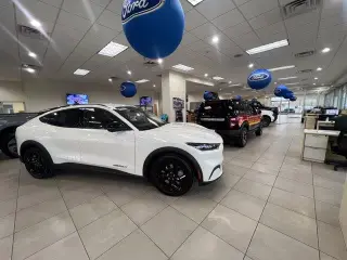 Ford Explorer 2018 AWD XLT 4p SUV