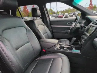 Ford Explorer 2017 AWD XLT 4dr SUV