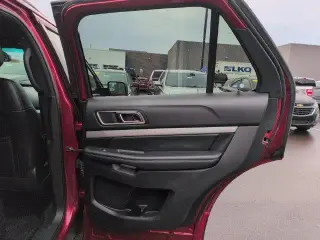 Ford Explorer 2017 AWD XLT 4dr SUV