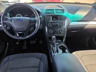 Ford Explorer 2016 4x4 XLT 4p SUV