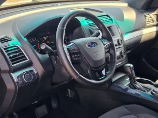 Ford Explorer 2016 4x4 XLT 4p SUV