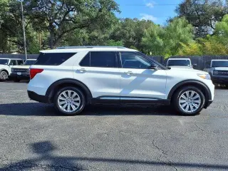 Ford Explorer Híbrido 2023 Limited 4p SUV