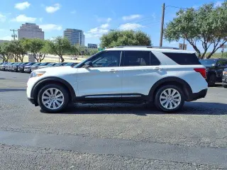 Ford Explorer Híbrido 2023 Limited 4p SUV