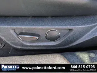Ford Mustang 2015 EcoBoost Premium 2dr Convertible en Negro 2015 Ford Mustang EcoBoost Premium RWD 6-Velocidades Automática con Select-Shift EcoBoost 2.3L I4 GTDi DOHC Turbocharged VCT Ubicacion en 1625 Savannah Hwy en Charleston Carolina del Sur. Llama a