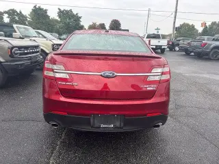 Ford Taurus 2018 AWD Limited 4dr Sedan