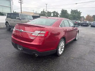 Ford Taurus 2018 AWD Limited 4dr Sedan