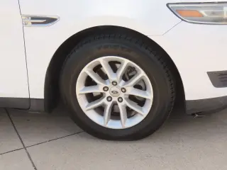 Ford Taurus 2014 SE 4p Sedan