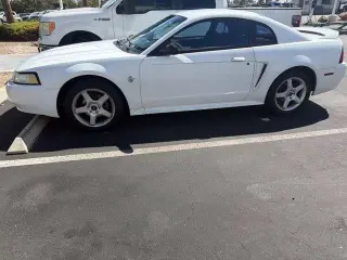 Ford Mustang 1999 2dr Fastback