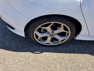 Ford Focus 2017 ST 4pt Hatchback