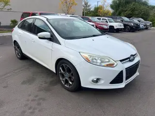 Ford Focus 2013 SE 4dr Sedán