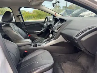 Ford Focus 2013 SE 4dr Sedán