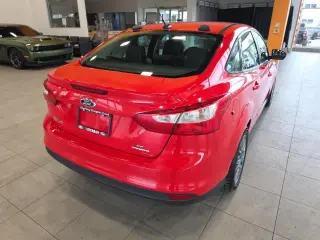 Ford Focus 2014 SE 4p Sedano