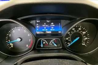 Ford Focus 2015 SE 4p Sedano