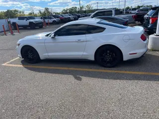 Ford Mustang 2015 EcoBoost Premium 2dr Fastback