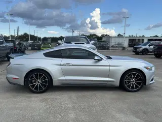Ford Mustang 2017 EcoBoost Premium 2dr Fastback