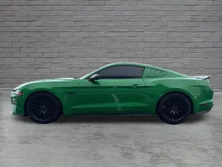 Ford Mustang 2019 GT Premium 2dr Fastback