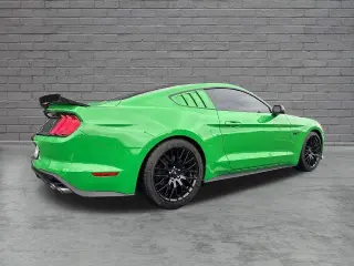 Ford Mustang 2019 GT Premium 2dr Fastback