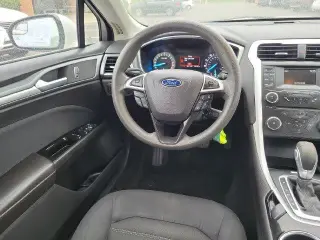 Ford Fusion 2014 SE 4dr Sedan