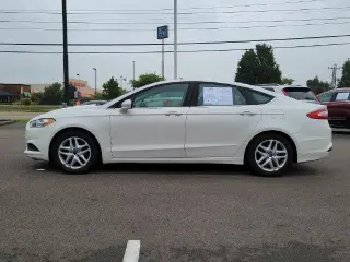 Ford Fusion 2014 SE 4dr Sedan