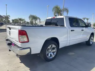 Ram 1500 2023 4x4 Lone Star 4dr Crew Cab 6.4 ft. SB Pickup