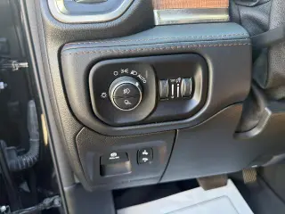 Ram 1500 2021 4x4 Limited Longhorn cabina crew de 4 puertas cabina larga de 5,6 pies